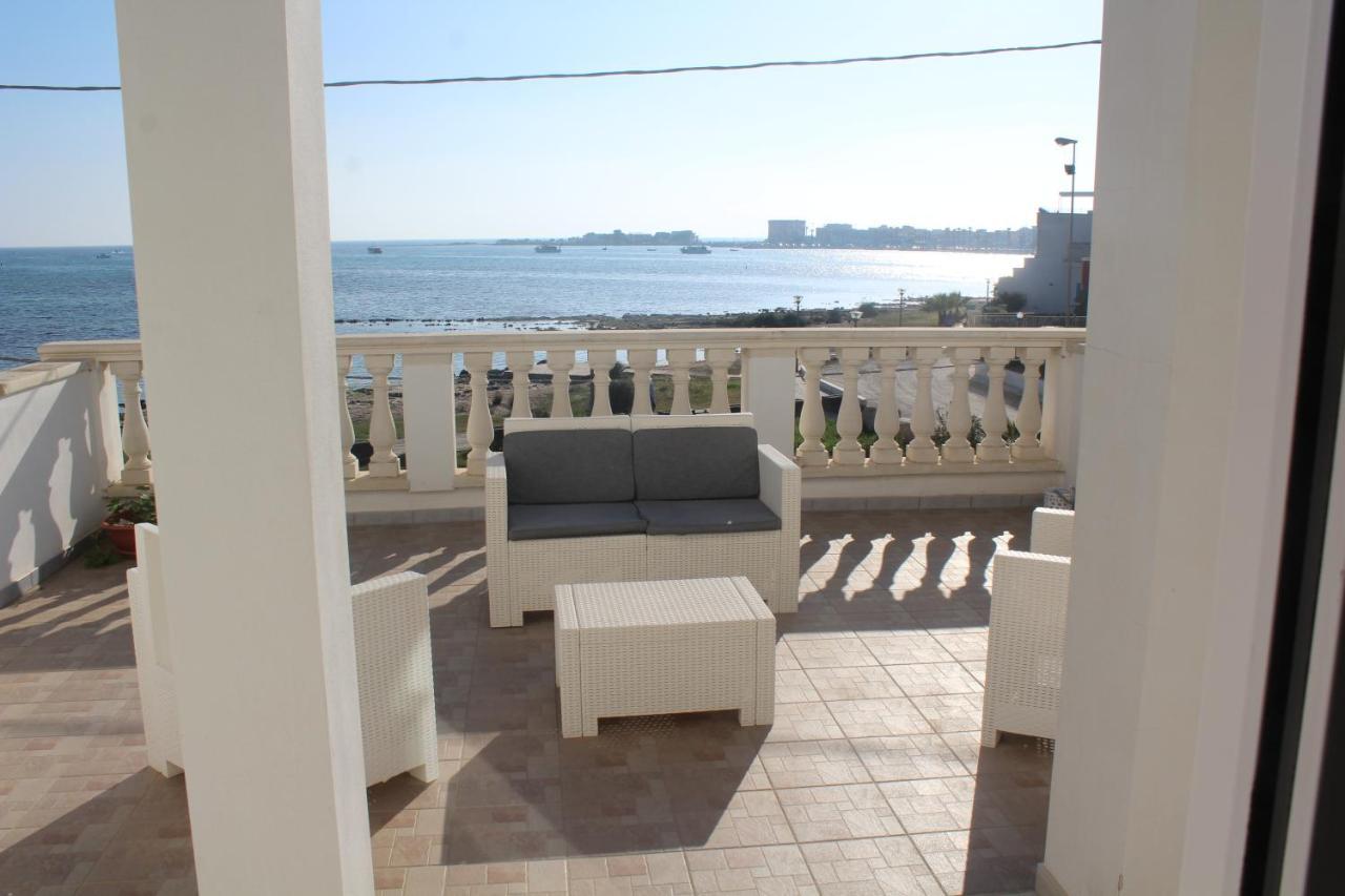 Bed and Breakfast Estasi Sul Mare Порто-Чезарео Екстер'єр фото