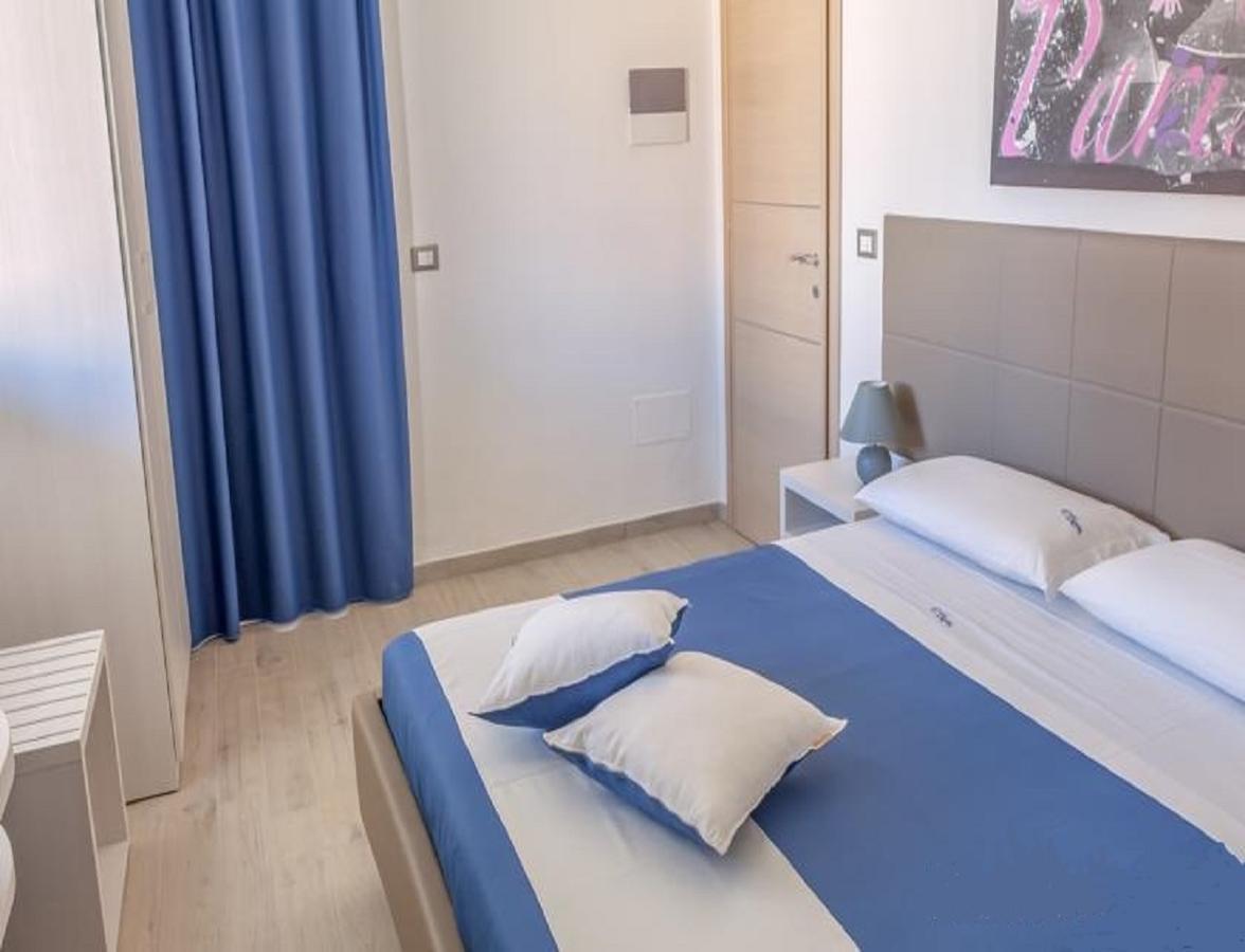 Bed and Breakfast Estasi Sul Mare Порто-Чезарео Екстер'єр фото