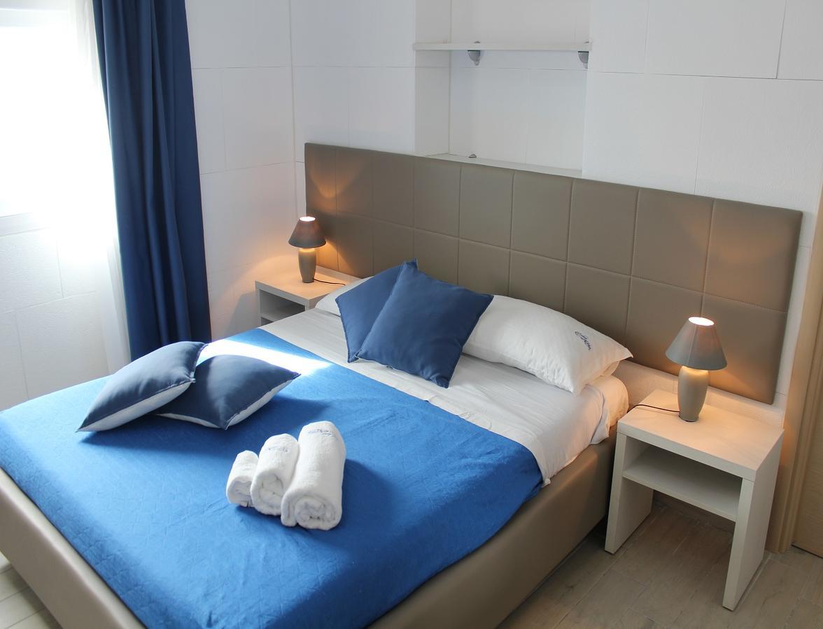 Bed and Breakfast Estasi Sul Mare Порто-Чезарео Екстер'єр фото