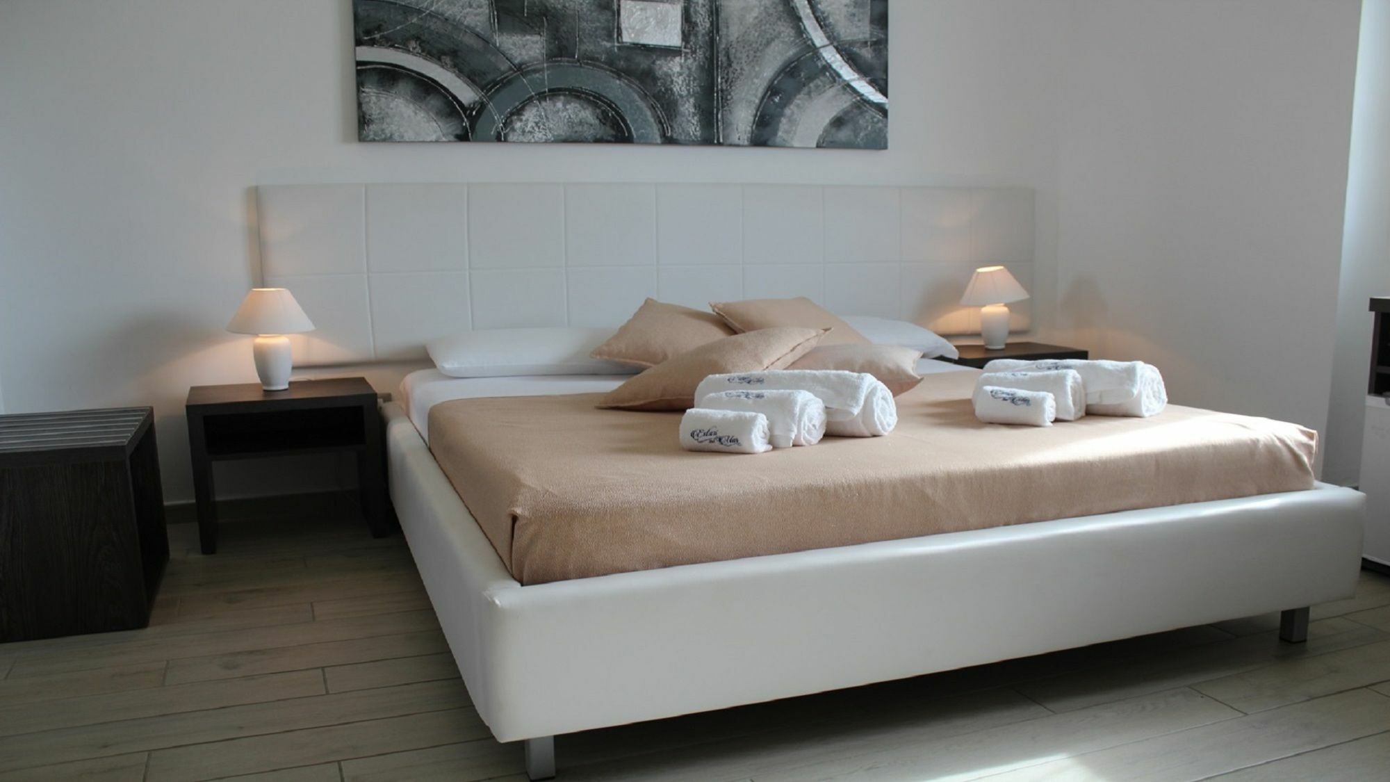 Bed and Breakfast Estasi Sul Mare Порто-Чезарео Екстер'єр фото